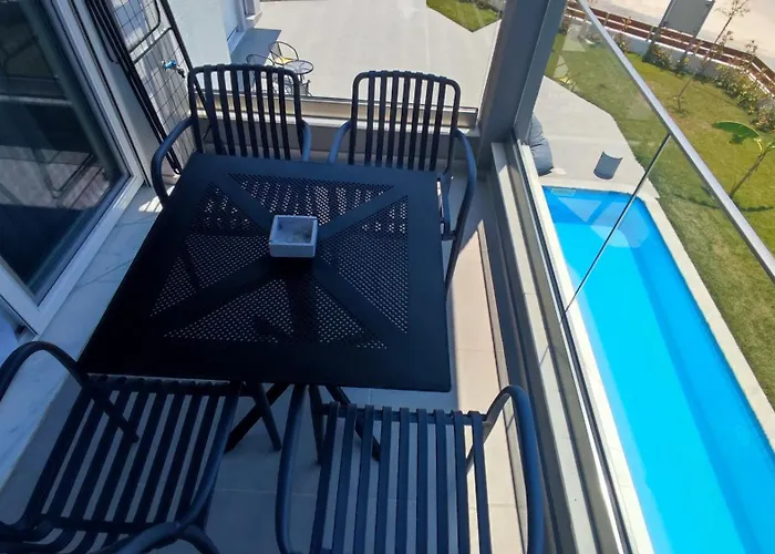 9 Keys Skala Rachoni (Thasos)