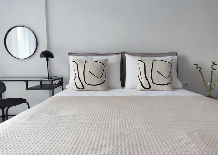 9 Keys Apart Otel 3*