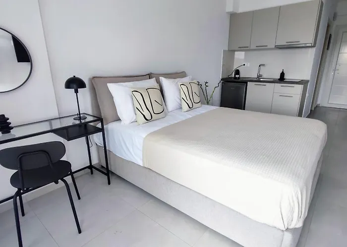 9 Keys Apart Otel Skala Rachoni (Thasos)